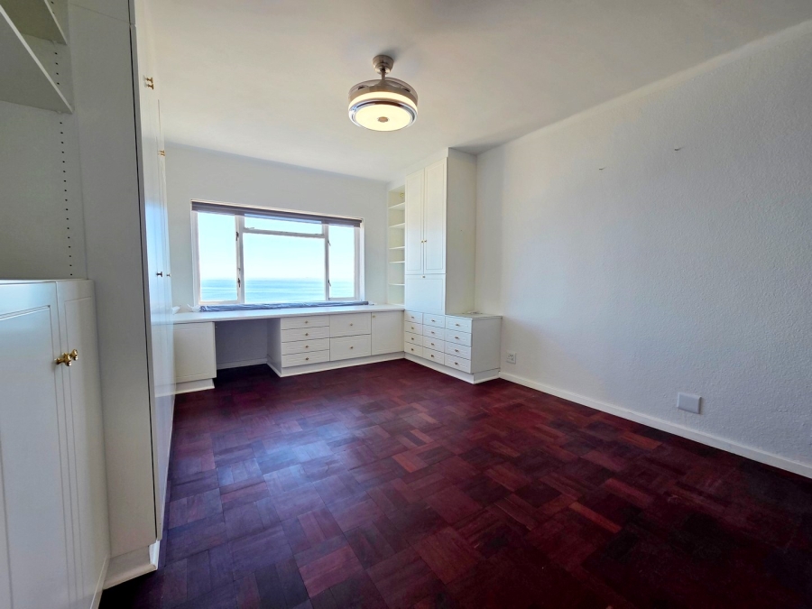 To Let 2 Bedroom Property for Rent in Sea Point Western Cape